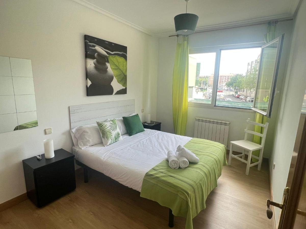 Pool And Confort 3 Habitaciones Y Garaje By Apartamentos Logroño Eksteriør billede